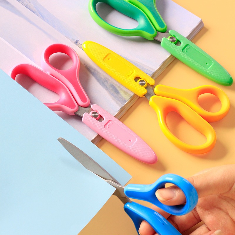 Art Craft Toddler - Nożyczki dla dzieci z osłonką ochronną,