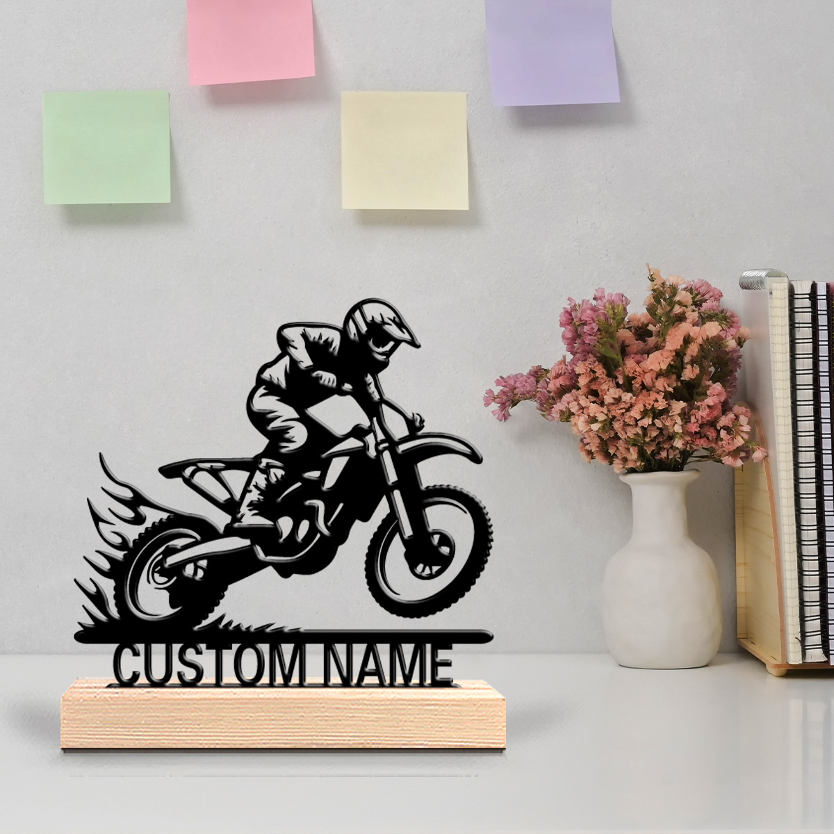 Art Craft Names - 1 szt. Prosta metalowa figurka motocyklisty